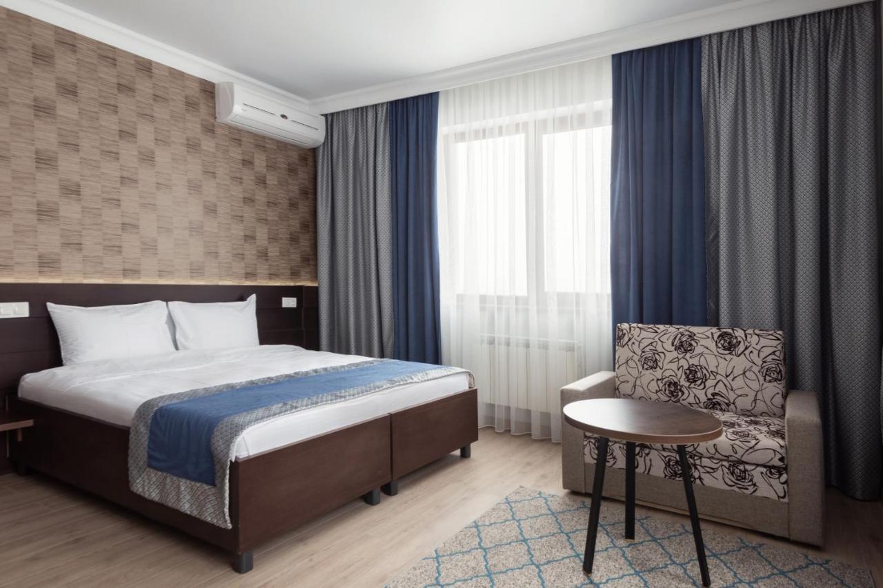 Ncityhotel Astana Exteriör bild